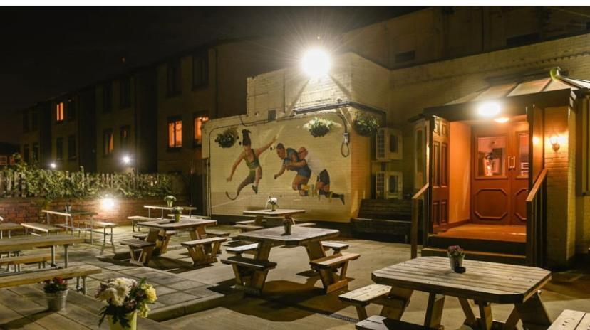 The Albert Hotel & Sports Bar Kingston upon Hull Exteriör bild